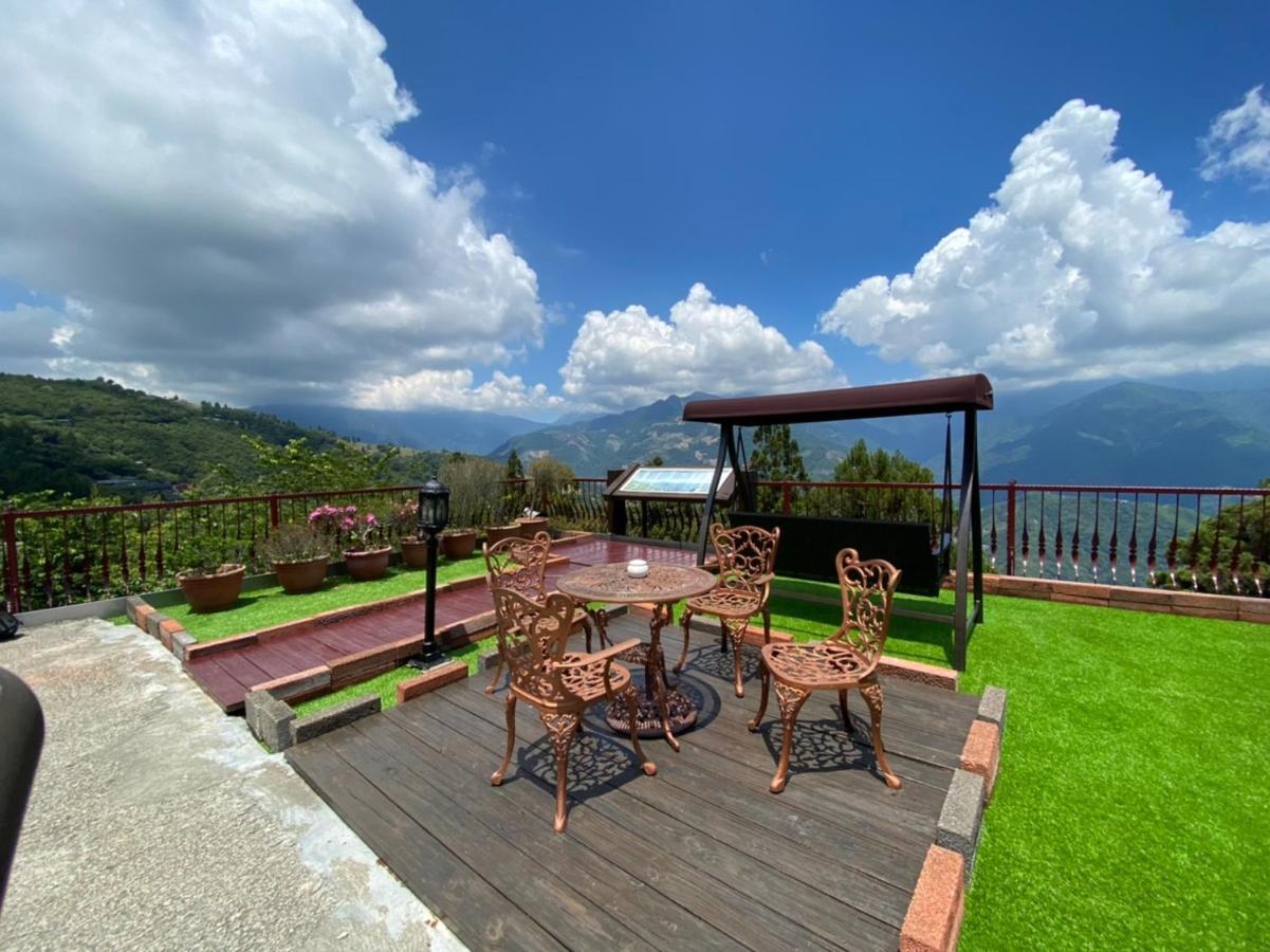 Qingjing Baiyun Resort 仁愛郷 エクステリア 写真
