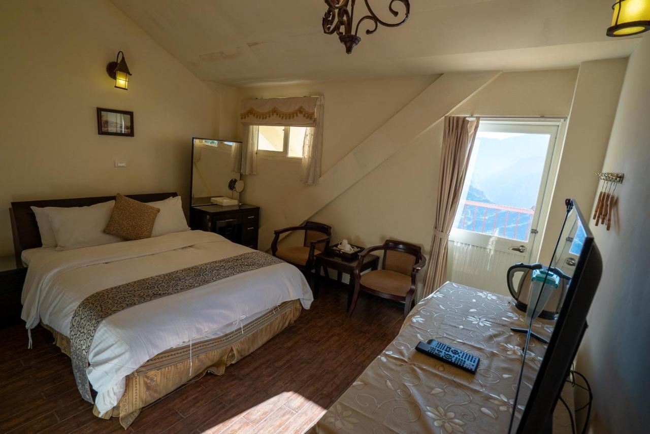 Qingjing Baiyun Resort 仁愛郷 エクステリア 写真