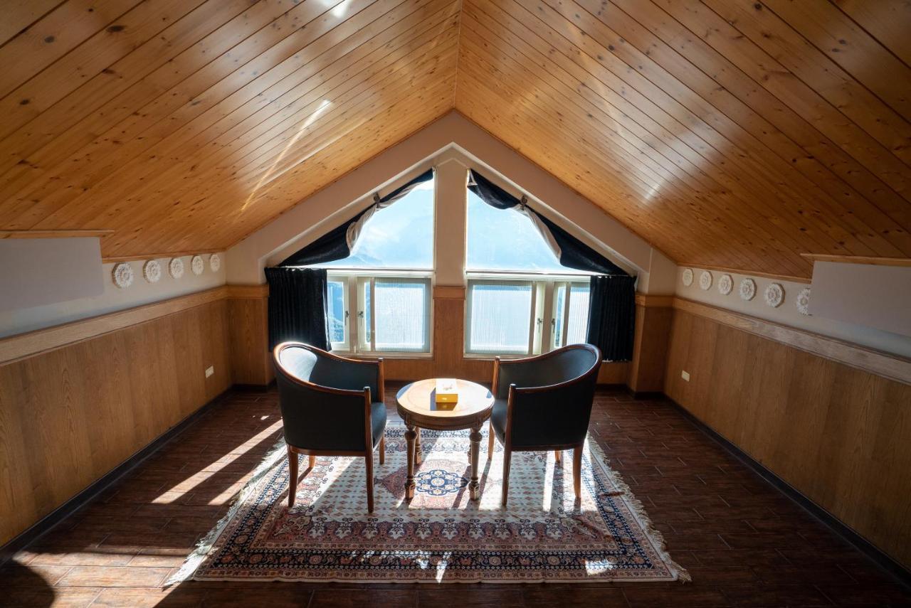 Qingjing Baiyun Resort 仁愛郷 エクステリア 写真
